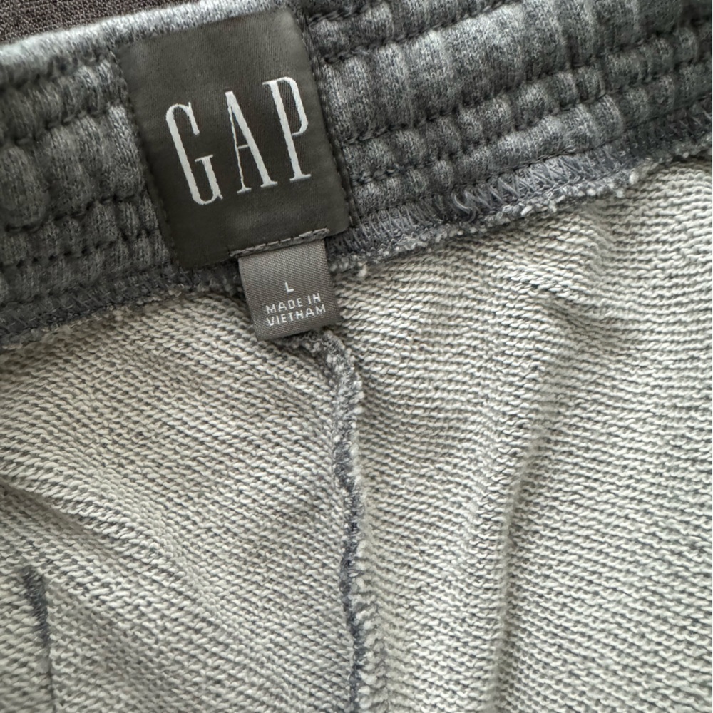 Gap Shorts - Grey Terrycloth - Picture 3 of 4